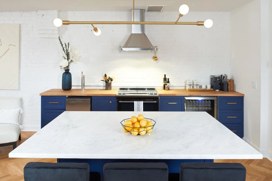 Building Photo - 306 Grear Alley