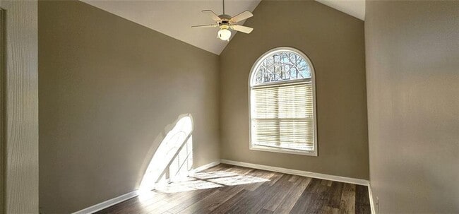 Building Photo - 3350 Steeple Way