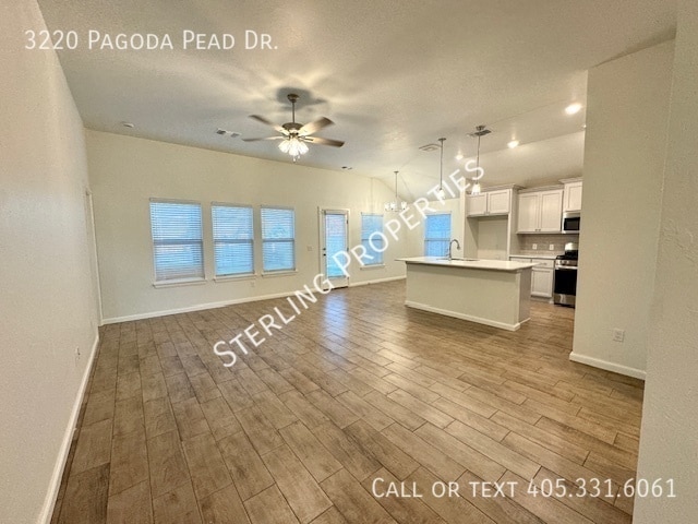 Building Photo - 3220 Pagoda Pead Dr