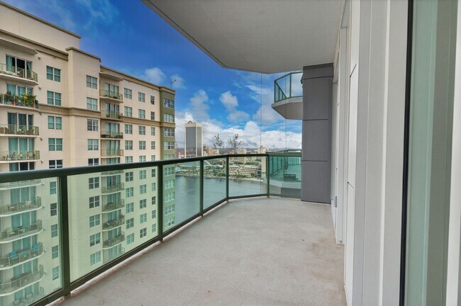 Building Photo - 24th Floor Condo Unit