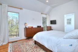 Building Photo - 10 Tiffany Ln