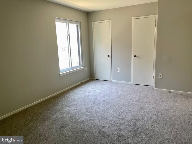 Building Photo - 10824 Whiterim Dr