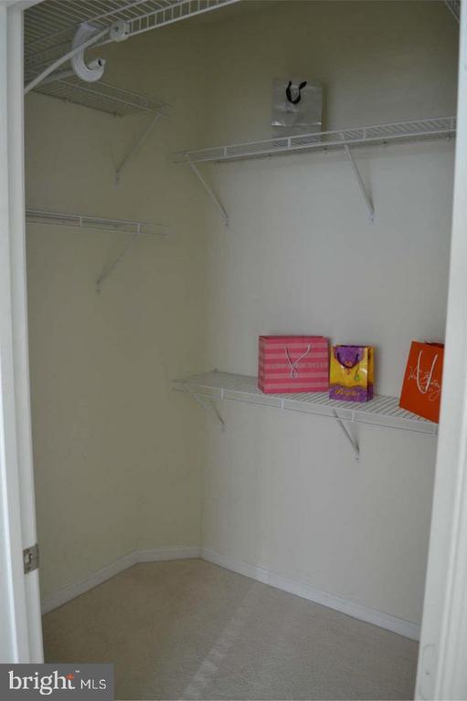 Building Photo - 12937 Centre Park Cir