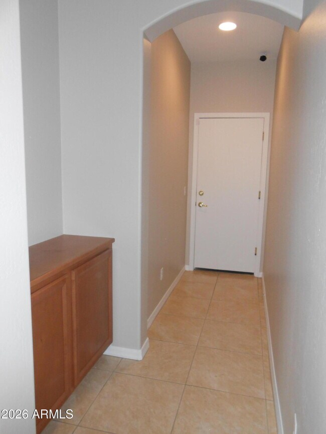 Building Photo - 3077 E Blue Ridge Pl