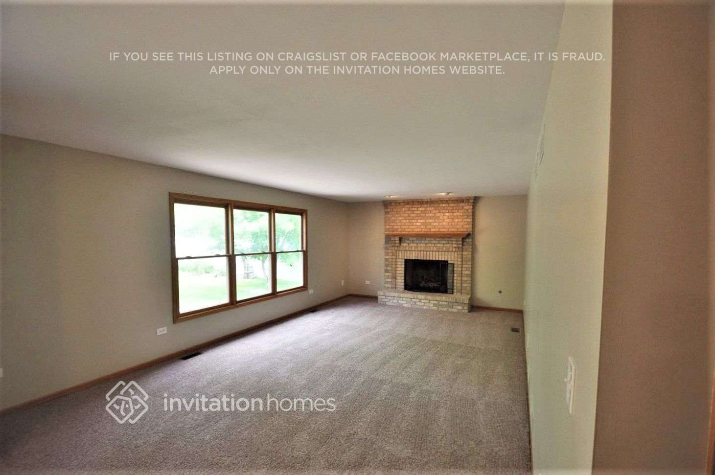 Building Photo - 2959 Rebecca Dr