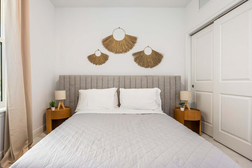 Building Photo - 605 Kemp St