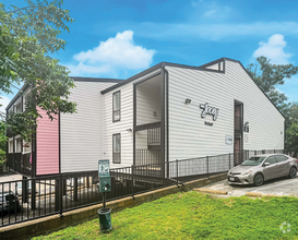 Building Photo - 1x1 North Campus @ The Jocey!