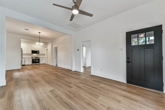 Building Photo - 1616 38th St