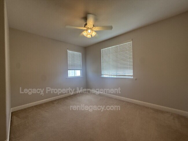 Building Photo - 8843 Latigo Ct