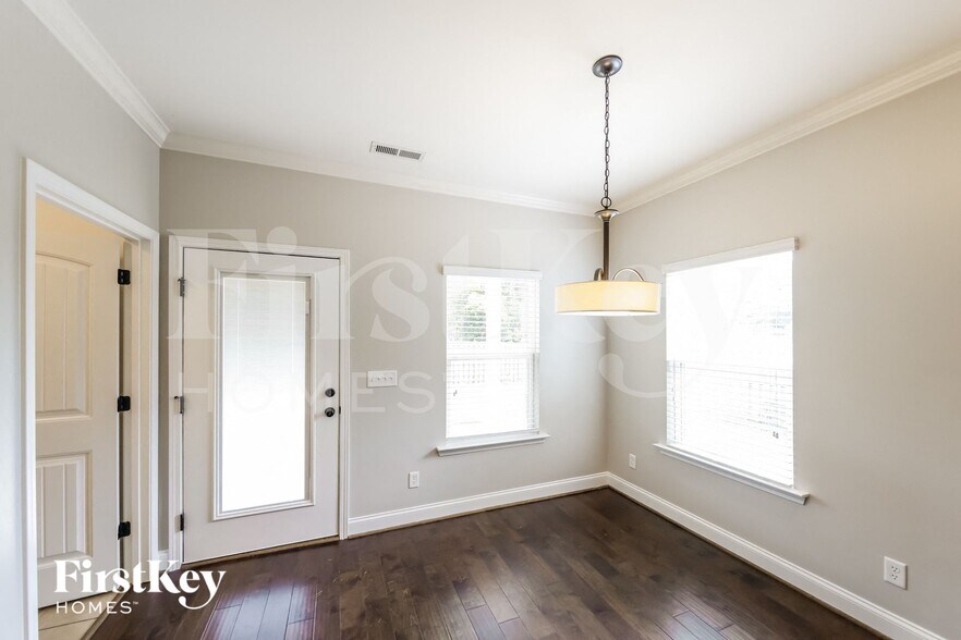 Building Photo - 4399 Old Cahaba Pkwy