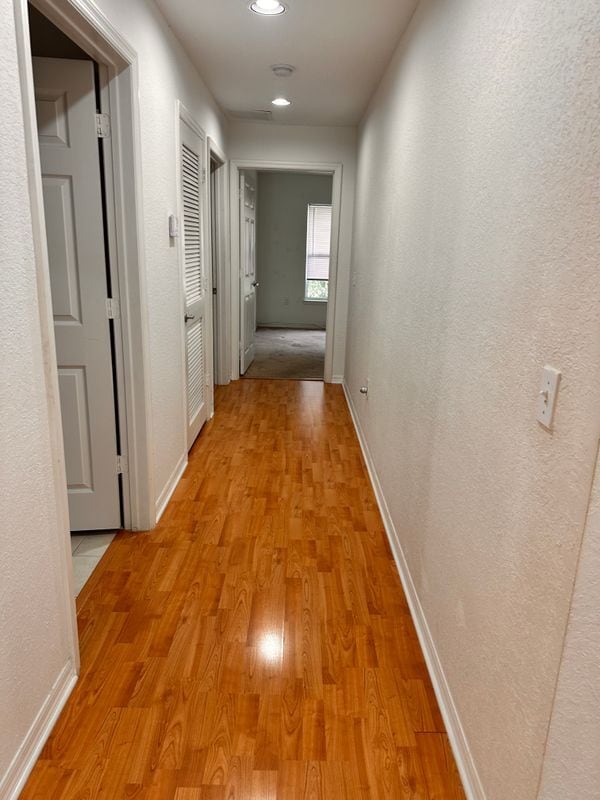Building Photo - 1825 E Royal Tern Ln