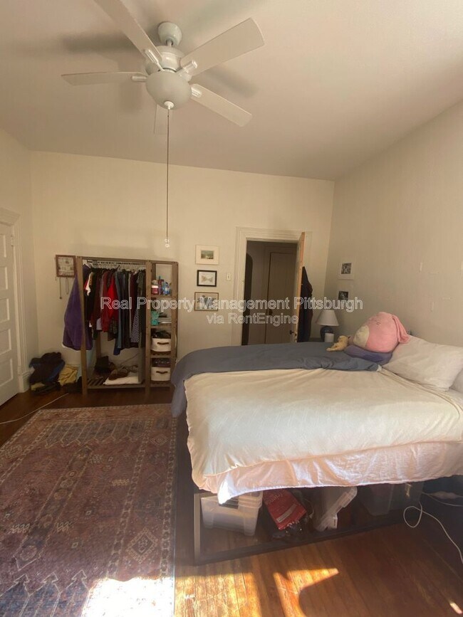 Building Photo - 207 S Millvale Ave