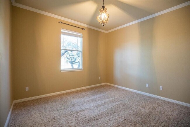 Building Photo - 3806 Juniper Hills St
