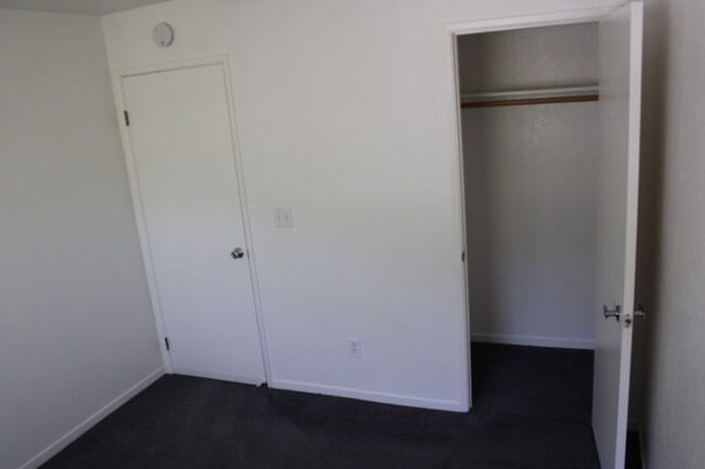 Building Photo - 258 Napoli Ct
