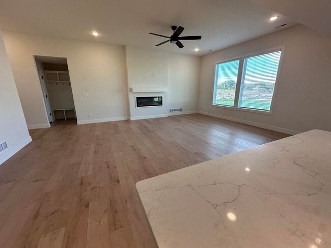 Building Photo - 5317 Makana Ln