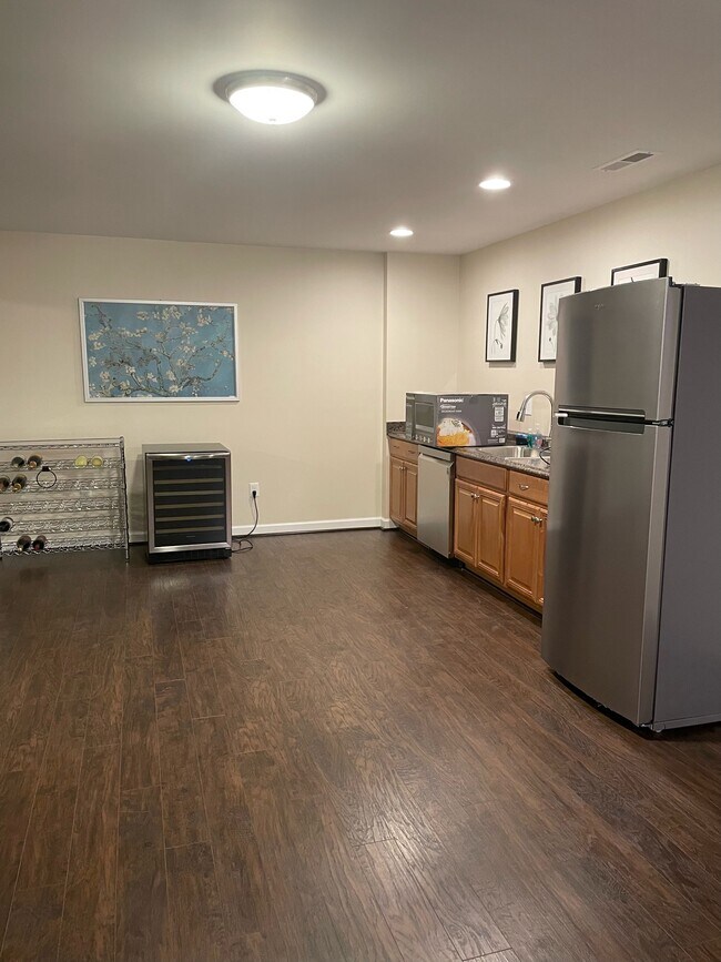 New kitchenettes all included on the same floor - 2216 Laurel Ridge Rd