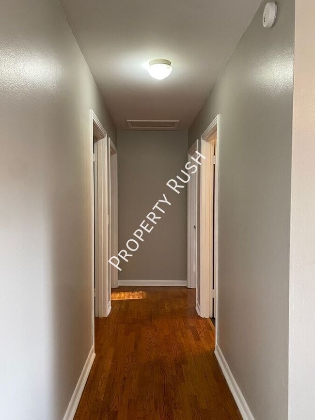 Building Photo - 7728 Nautical Way