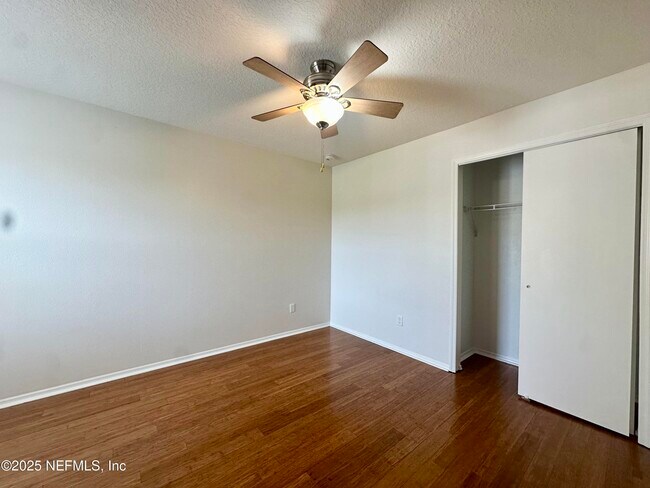 Building Photo - 5922 Bartram Village Dr