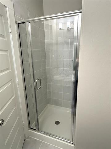 Building Photo - 4913 Pebblewood Dr