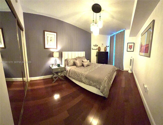 Building Photo - 9559 Collins Ave