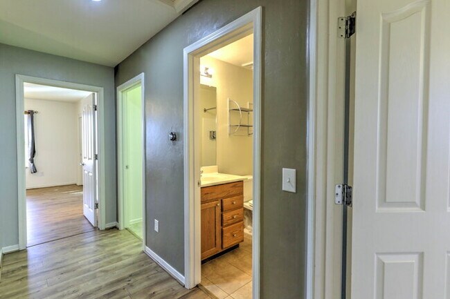 Building Photo - Rancho Sahuarita