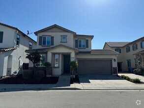 Building Photo - Luxurious 4-Bedroom Home in Gilroy’s Weste...