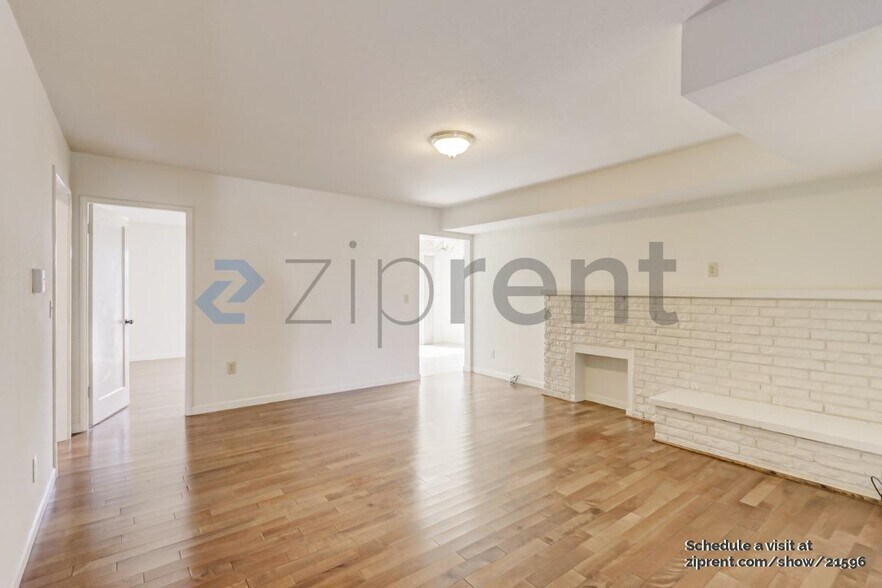 Building Photo - 1706 Hibbard St