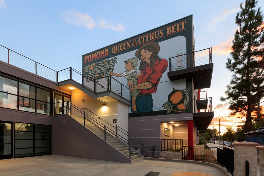 Mission33 1300 W Mission Blvd Pomona CA 91766 Apartment Finder