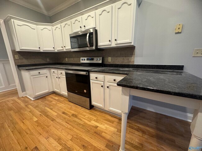 Building Photo - 108 Suffolk Dr