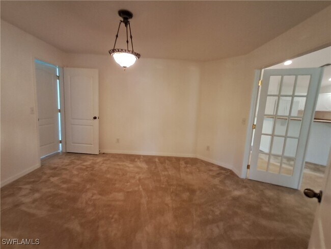 Building Photo - 1306 Diplomat Pkwy W