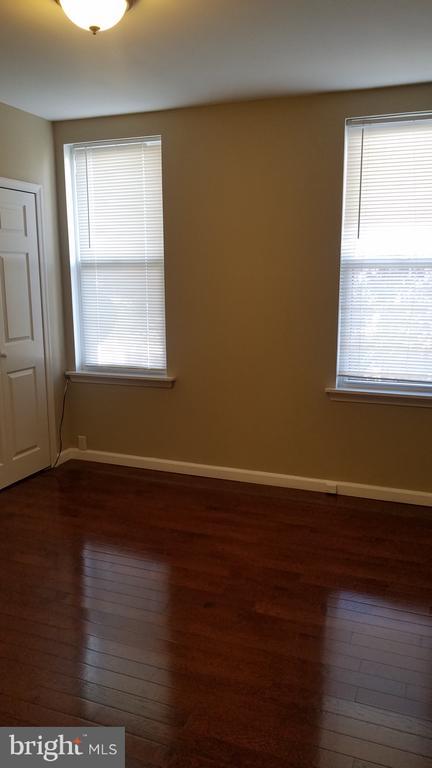 Building Photo - 2547 S Mildred St