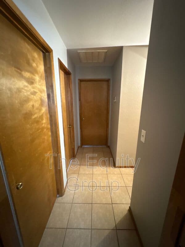 Building Photo - 2139 S Conyer Ct