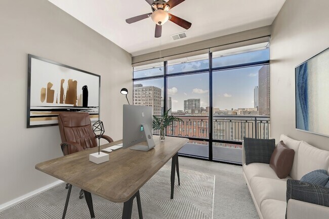 Building Photo - 520 S State St