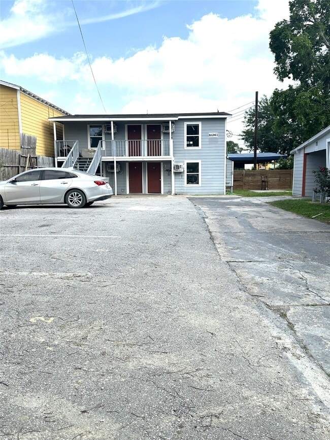 Building Photo - 120 79th St