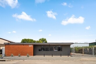 Building Photo - 5975 Armour Dr