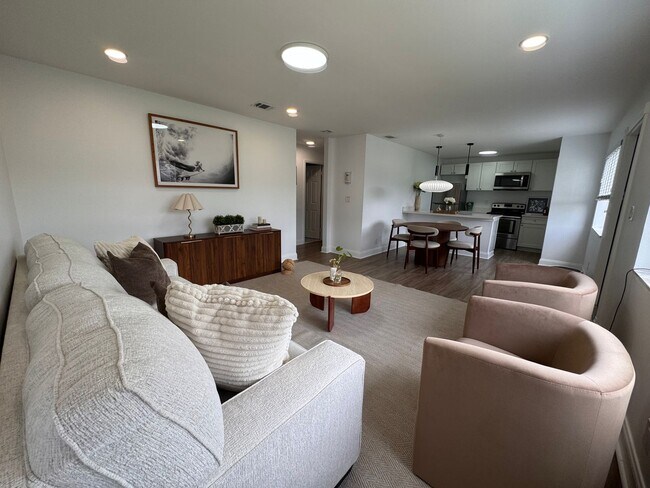 Building Photo - 1ST Floor FULLy Renovated * Garage Parking...