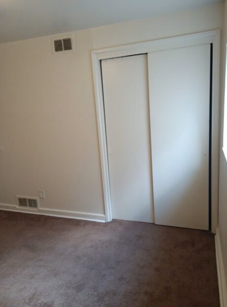 Building Photo - 5821 Stieren Dr