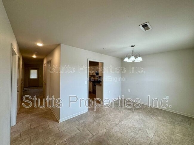 Building Photo - 101 Gin Ct