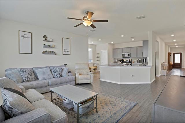 Building Photo - 621 Ridgeback Trail