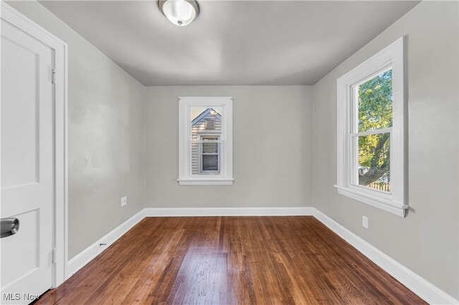 Building Photo - 5223 Clement Ave