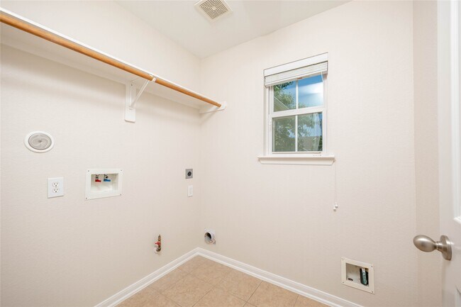 Building Photo - 17719 Dusty Patty Ct