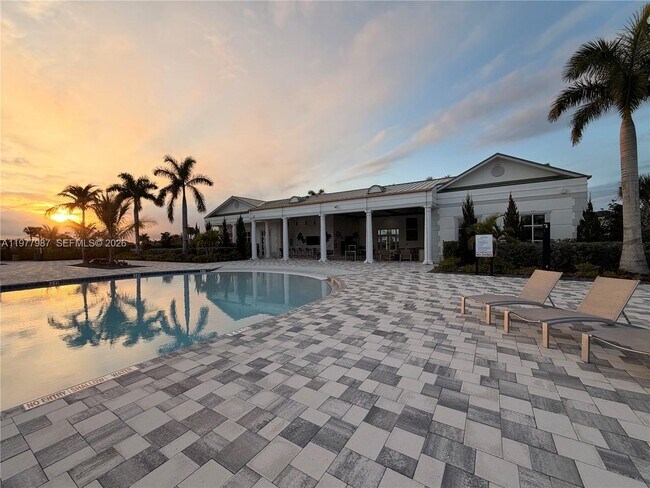 Building Photo - 12422 Rimini Wy