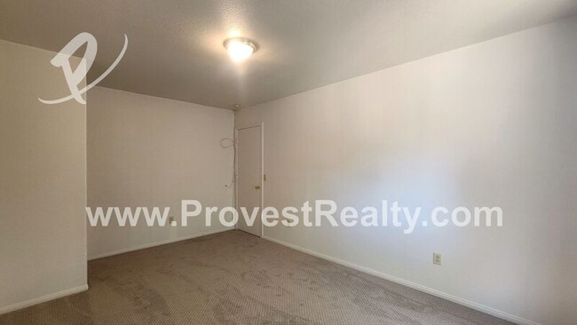Building Photo - 21221 Nandina St