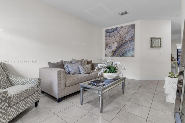 Building Photo - 11413 SW 252nd Ter