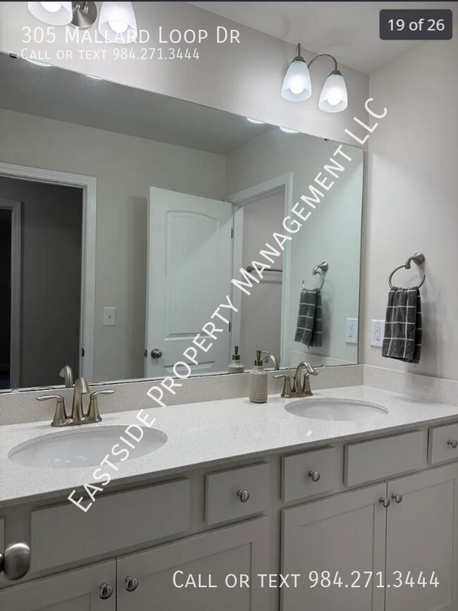 Building Photo - 305 Mallard Lp Dr