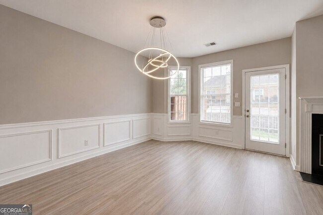 Building Photo - 2785 Sudbury Trace