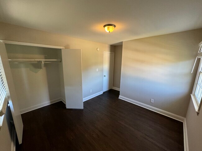 Building Photo - 6614 Hidden Forest Dr