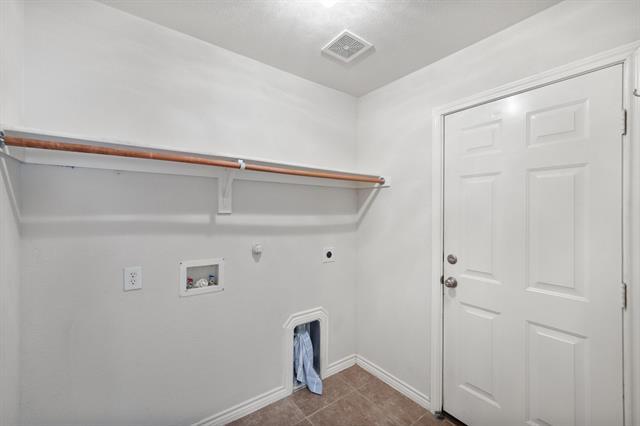 Building Photo - 121 Monticello Dr