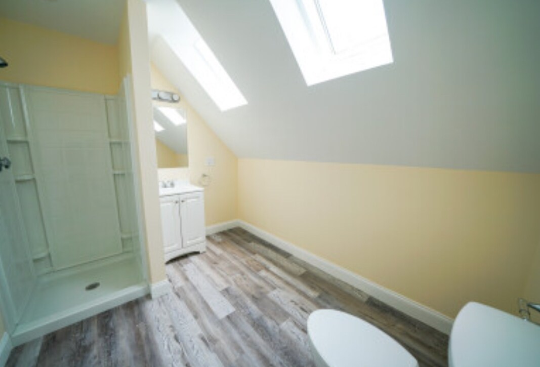 Building Photo - 20 Winslow Rd