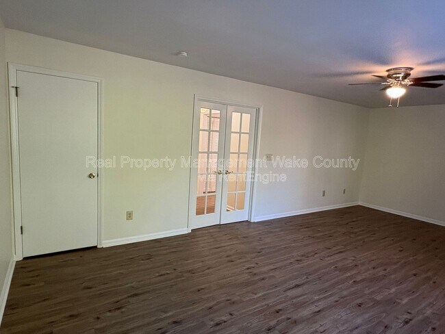Building Photo - 306 Applecross Dr